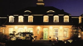 Гостиница Hotel am Stadtpark  Хильден